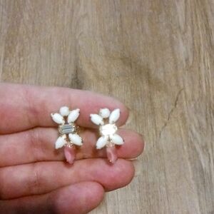 Duane vintage screw back earrings